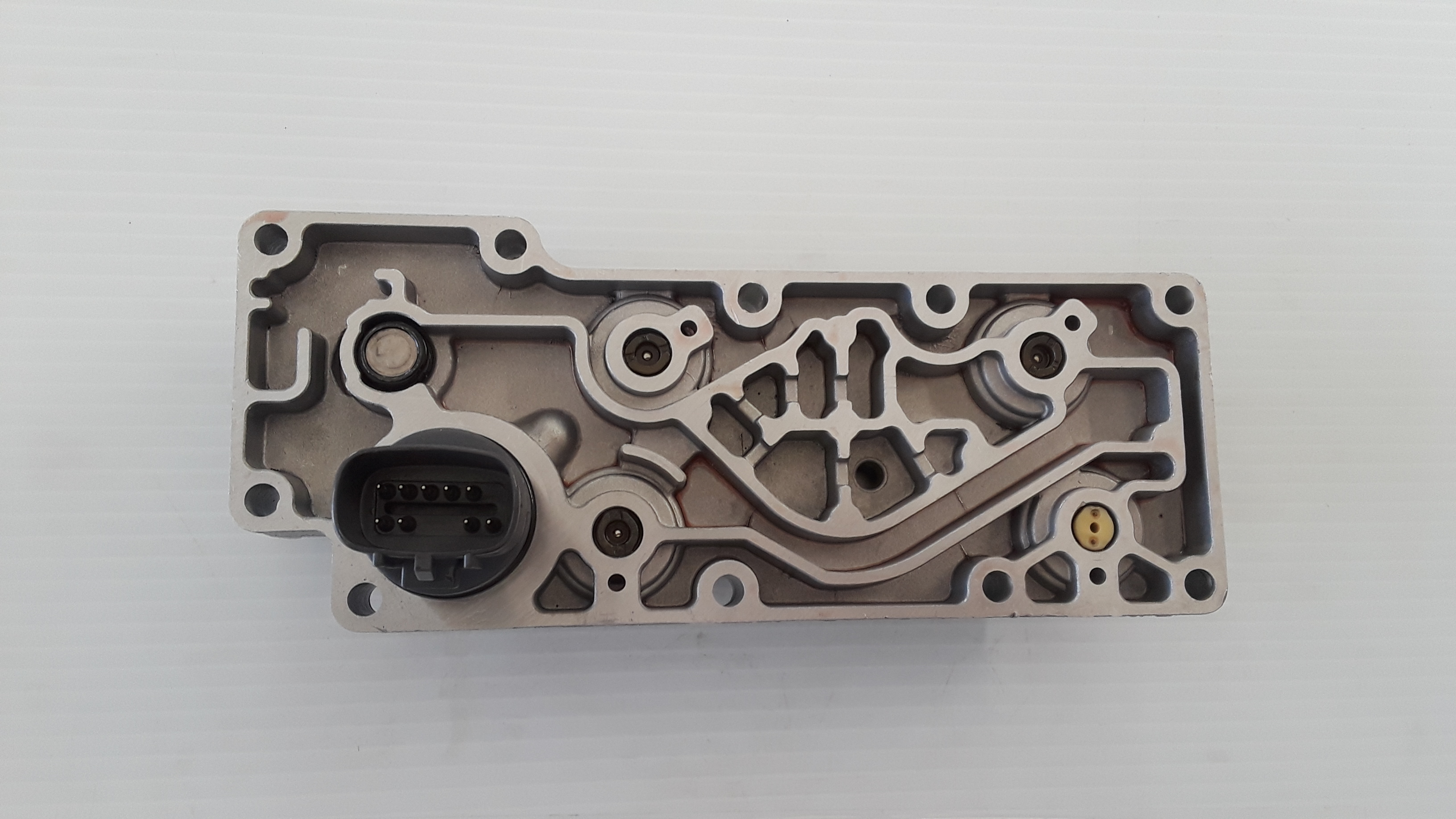 thumbnail image 2 of Rebuilt 4R100 Shift Solenoid Pack For 99-04 Ford 7.3L Diesel – Updated Circuit Board 2 of 6